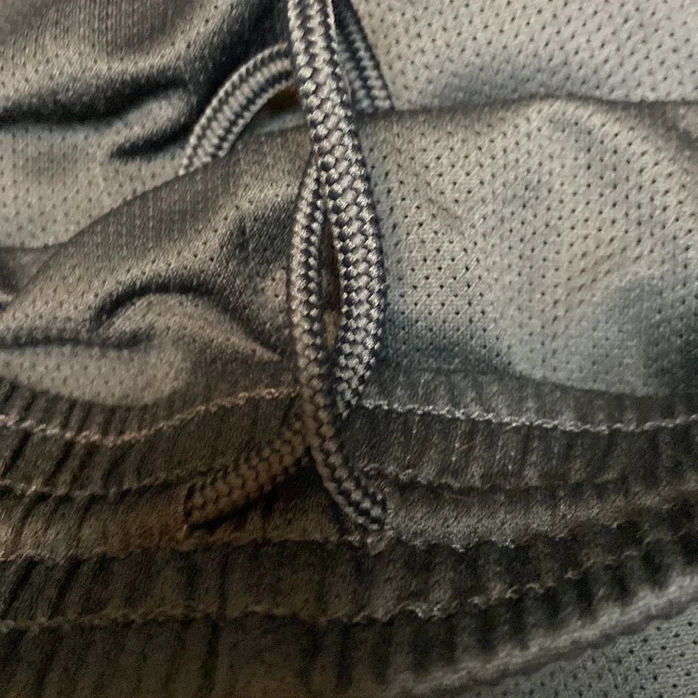 Adidas Black and Green Athletic Shorts Size XL Men's - Picture 5 of 9